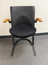 Freischwinger Bürostuhl