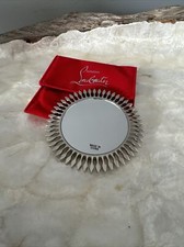 CHRISTIAN LOUBOUTIN BEAUTY SILVER SUN TRAVEL MIRROR IN ICONIC RED POUCH RARE!