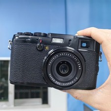 Fujifilm X100 12.3MP APS-C