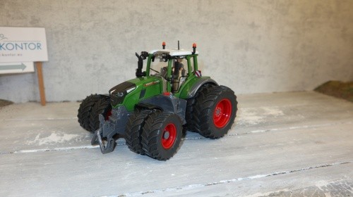 Siku 3293 fendt 726 - siku, 1:32,