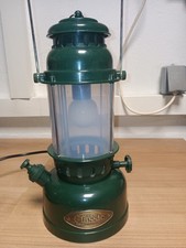 Petroliumlampe, elektrisch, Nachbildung E27 mit Schalter, stand rum
