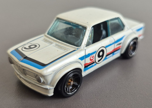 Hot wheels bmw 2002 - wheels,
