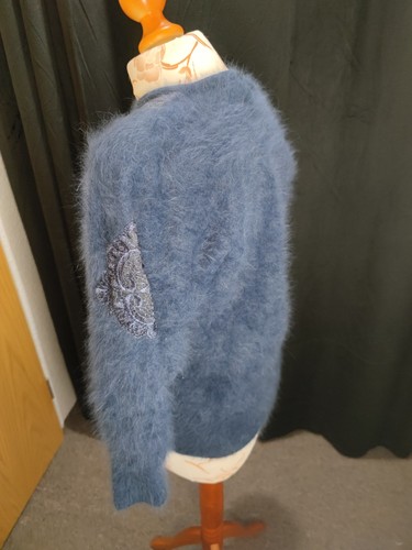 Angora pullover