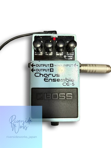 Boss chorus pedal - ce-5,