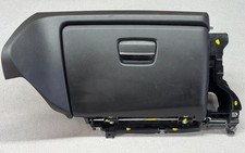 BMW 1er E81 Handschuhfach