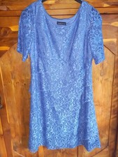 Kleid 44 blau für