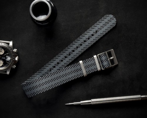 22 mm nato - |,