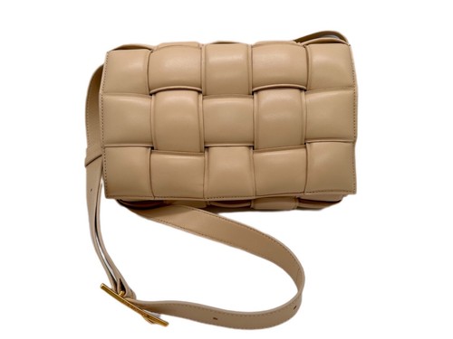 Bottega veneta cassette padded - bottega,