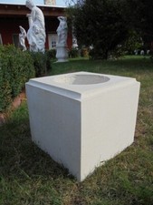 Sockel für Figuren oder