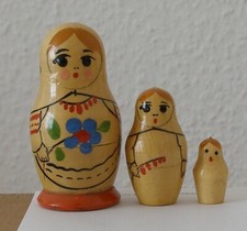 3 Puppen! Russische Matroschka. Babuschka! Matrioschka. Matrjoschka. Handgemalt!