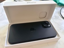 Apple iPhone 15 - 128GB - Schwarz (Ohne Simlock) mit Otterbox-Hüllen und Glas