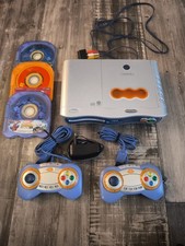 Vtech - V.Smile Pro - Lernkonsole mit 2 Joysticks und 3 Spiele