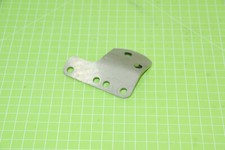 82-6944 Zündspulenhalter RH Coil mounting bracket right hand Triumph 650 Unit