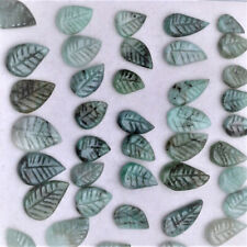 2 Stück  rare Brasilien Smaragde Carving Caboche 9 bis 15 mm ca. 4 Carat