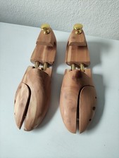 Schuhspanner aus Zedernholz