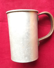 Becher aus Blech Nachkriegszeit