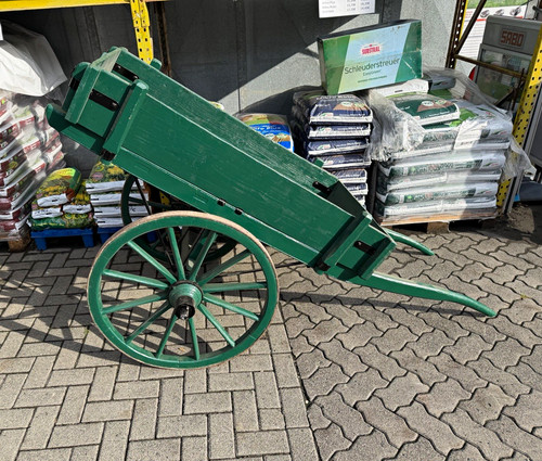 Grüner bollerwagen aus - grüner,