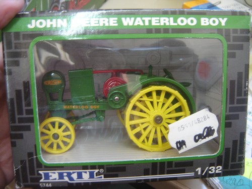 Ertl 5744 john deere - ertl,
