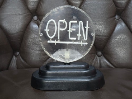 Open leuchtschild neon look - open,