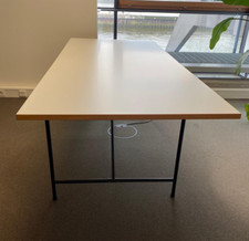 Schreibtisch Tisch Schwarz Adam Wieland Eiermann E2 Tischgestell Platte 180x90cm