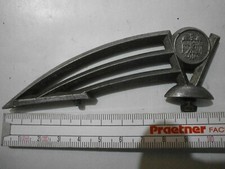 Victoria Vicky  Fahrrad,Moped,Motorrad  Antike  Originale Schutzblech Figur