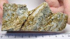 TOPAZOLITH Andradit Granat