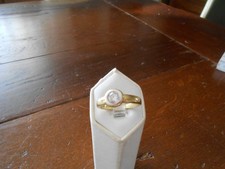 750er GOLDRING MIT SOLITÄR