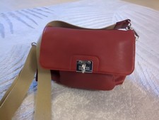 MANDARINA Duck Damen Umhängetasche Rot, Echt Leder, Sehr Guter Zustand