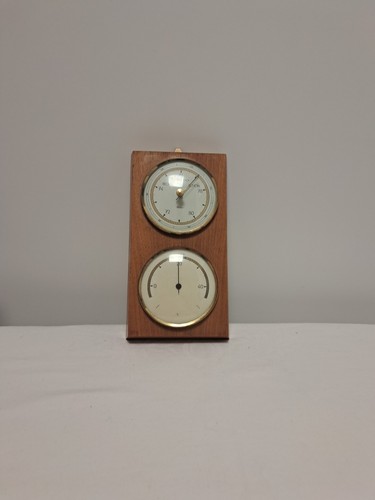 Barometer thermometer - barometer/, thermometer/