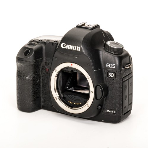 Canon eos mark - canon,