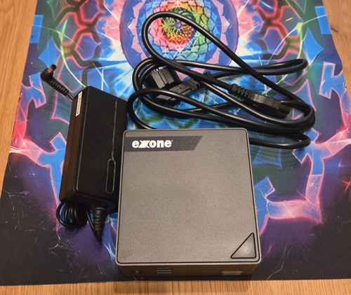 Intel nuc 8gb 250 - nuc, ssd
