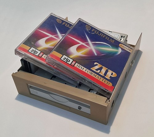 Laufwerk iomega zip 100 atapi - laufwerk,