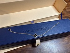 LOUIS VUITTON MONOGRAM Flower