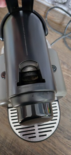 Nespresso delonghi essenza - nespresso,