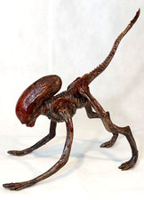 Aliens Dog Burster -bloody- 1/1 Lebensgroß Fertigmodell -Ready to Display