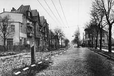 Deutschland Berlin Staaken Grenze zur DDR Die linke Straßenseite - 4x6 Foto