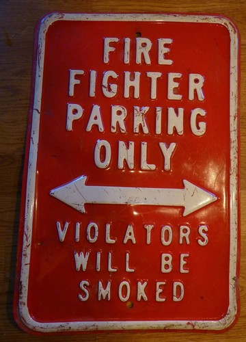 Schild firefighter parking - us, "firefighter