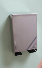 Wattestäbchen Aufbewahrung/Spender  verchr.  mit aufklappbarem Deckel