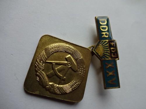 Ddr medaille orden - 260,