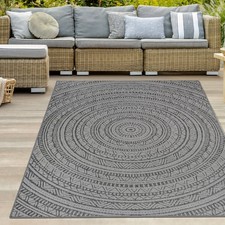 Runder Outdoor-Teppich mit