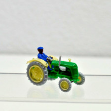 DDR Plastik Modellauto Traktor