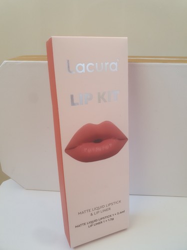 Lacura lip kit - kit, just
