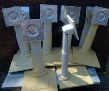 10 Stück Monitor Fuß  Ständer B/C Ware UV vergilbt für ca. 3,5kg Monitore 19-24"