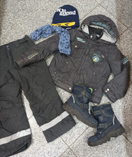 Großes Herbst/Winter Bekleidungspaket Jungen Gr. 134/140 viel H&M Winterstiefel