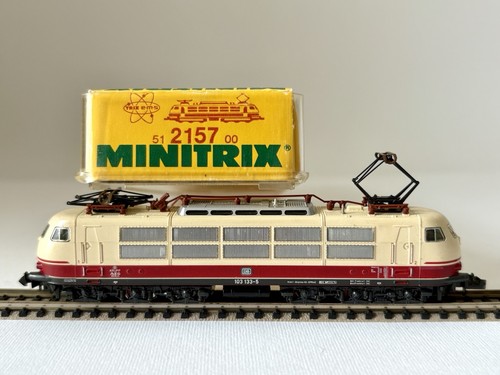 Minitrix 2157 lok 103 - 2157,