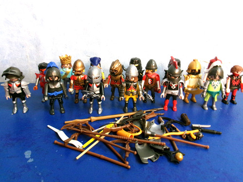 Ritter figuren waffen - 17,