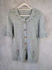 bezaubernde Strickjacke