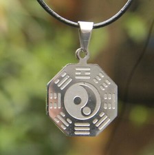 Achteckiger Yin Yang Edelstahl Anhänger Kette am Band Halskette