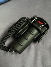 Polizei-Security- PETER JONES