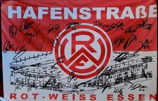 SIGNIERTES GROSSES ROT WEISS ESSEN FOTO , SIGNIERT TEAM 25 / 26 , HAFENSTRASSE